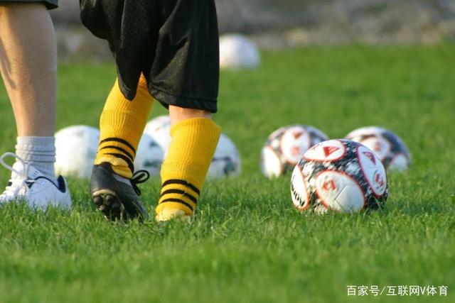 杨希的精彩表现！未来亚洲顶级右后卫的潜力无限